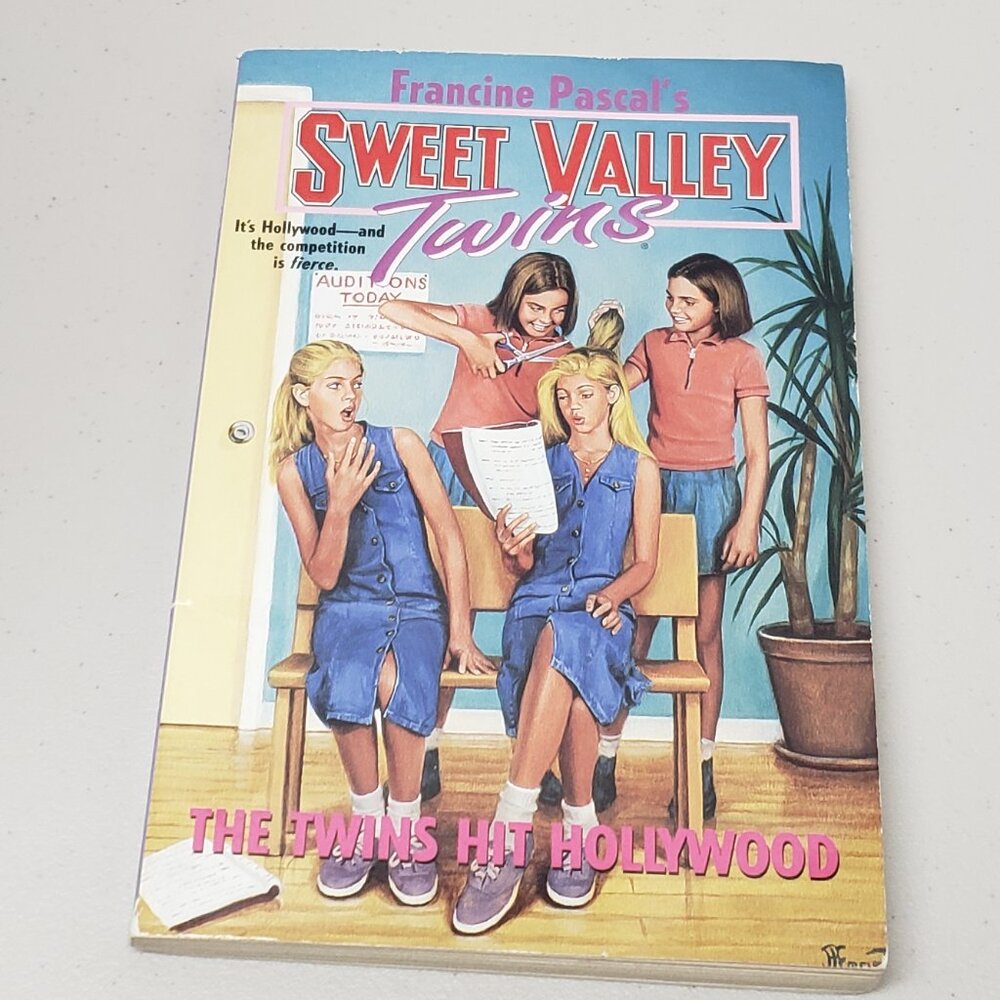 Sweet Valley Twins Book #107 The Twins Hit Hollywood
